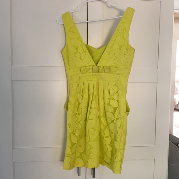 BCBGeneration Dress size 4 - Picture 2 of 2